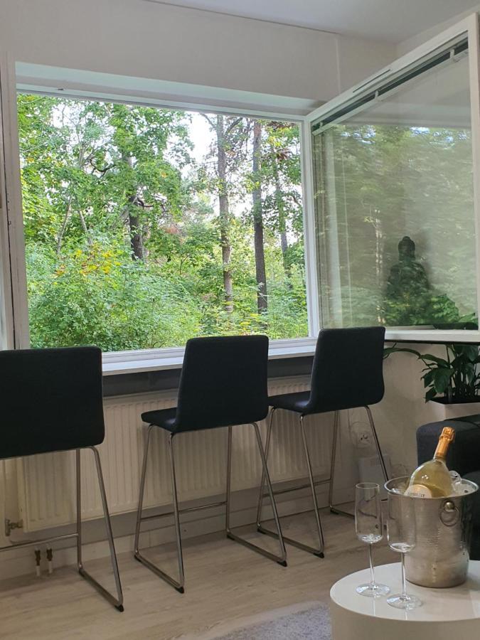 Close To The Metro And The Beach!!! With A View Of The Scandinavian Forest Stockholm Eksteriør bilde